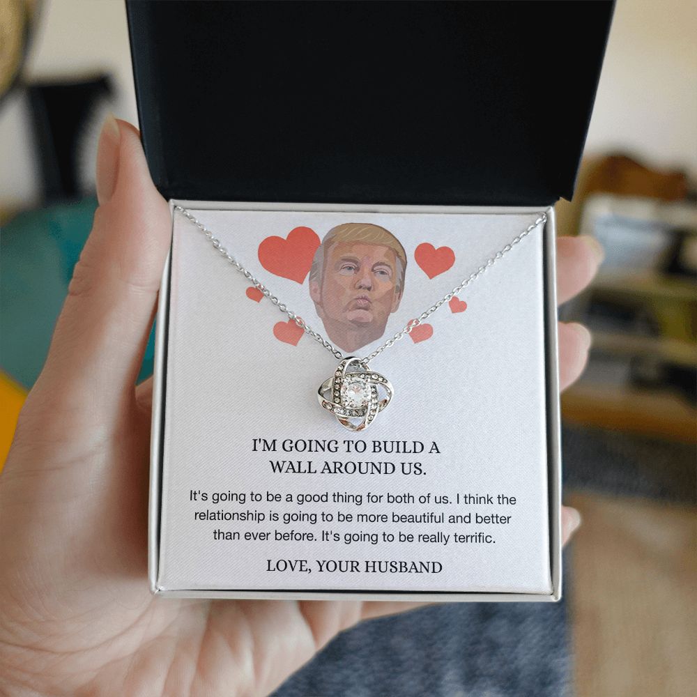 Trump Kissy Poo Pendant