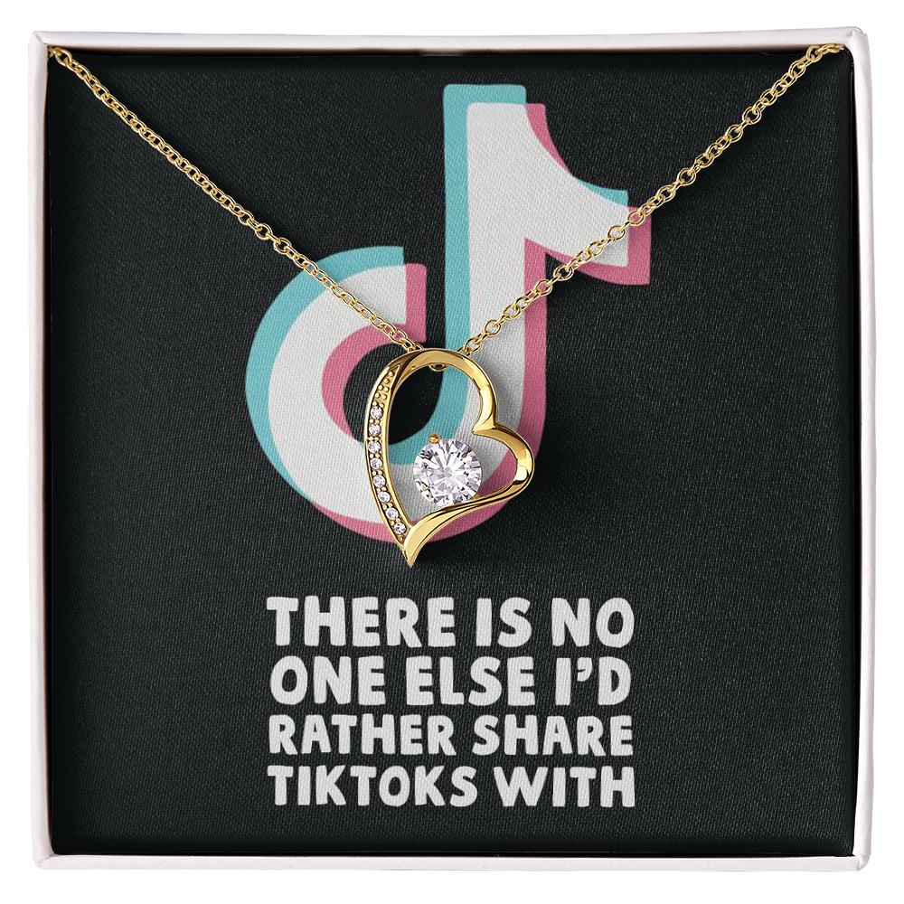TikTok Shares Necklace